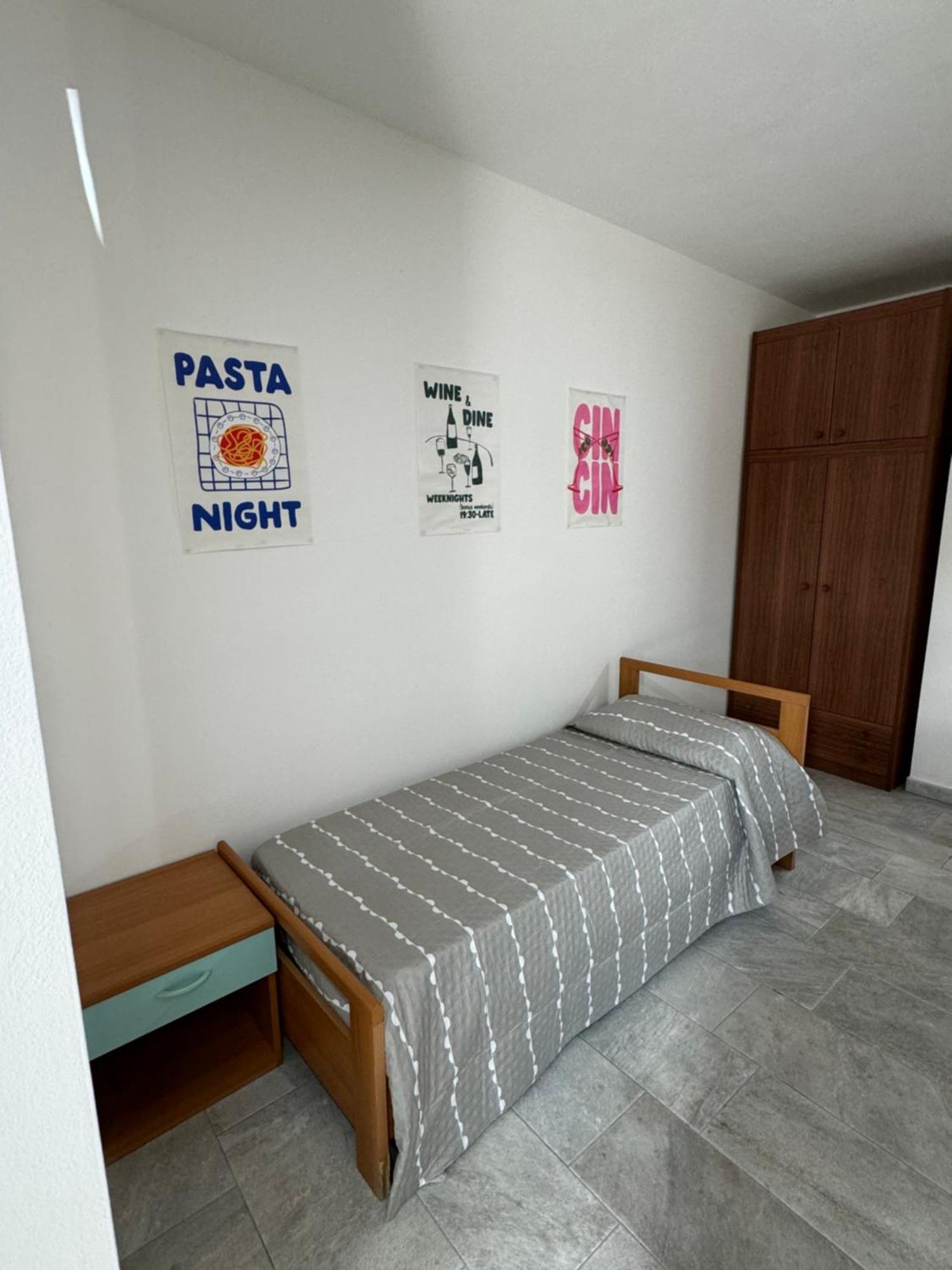 B&B Da Lucia Pula Zewnętrze zdjęcie